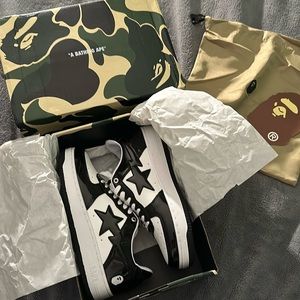 Patent black Bape sta